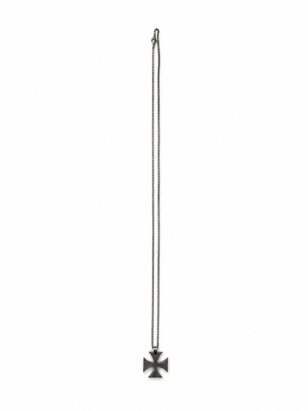 SQUARED CROSS CHAIN