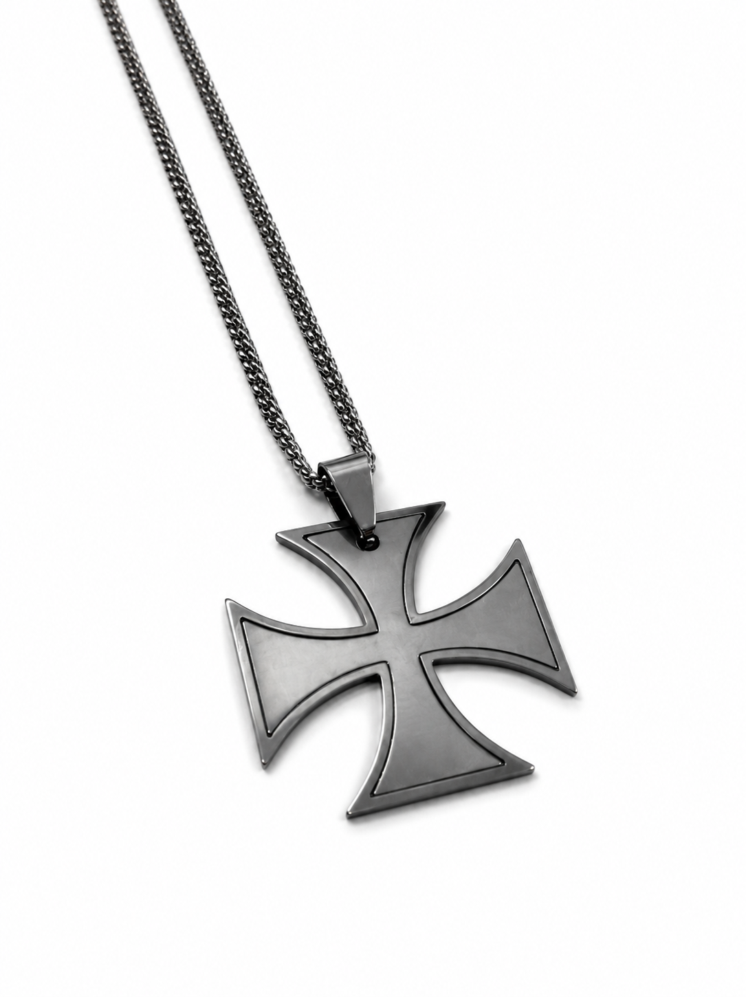 SQUARED CROSS CHAIN