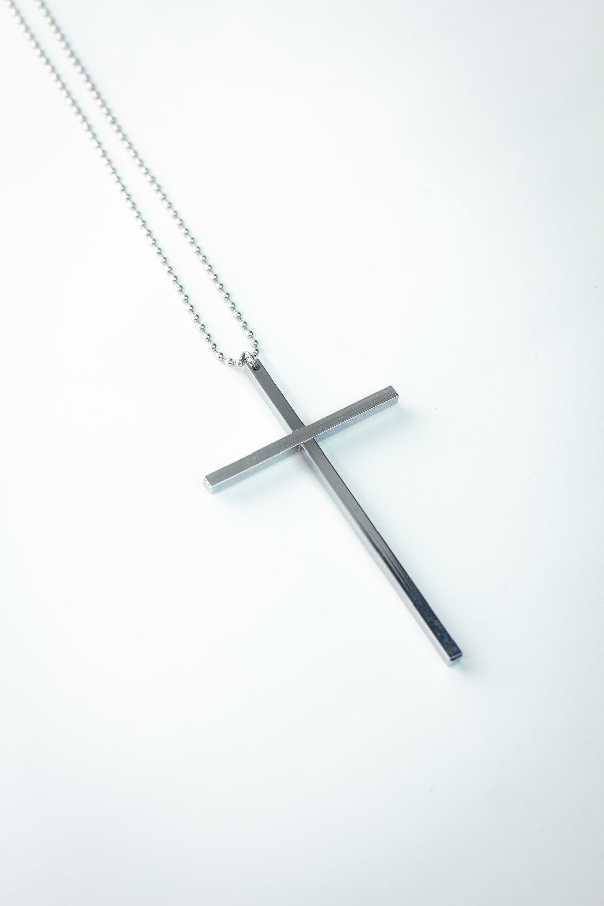 BIG METAL CROSS WITH BALL CHAIN