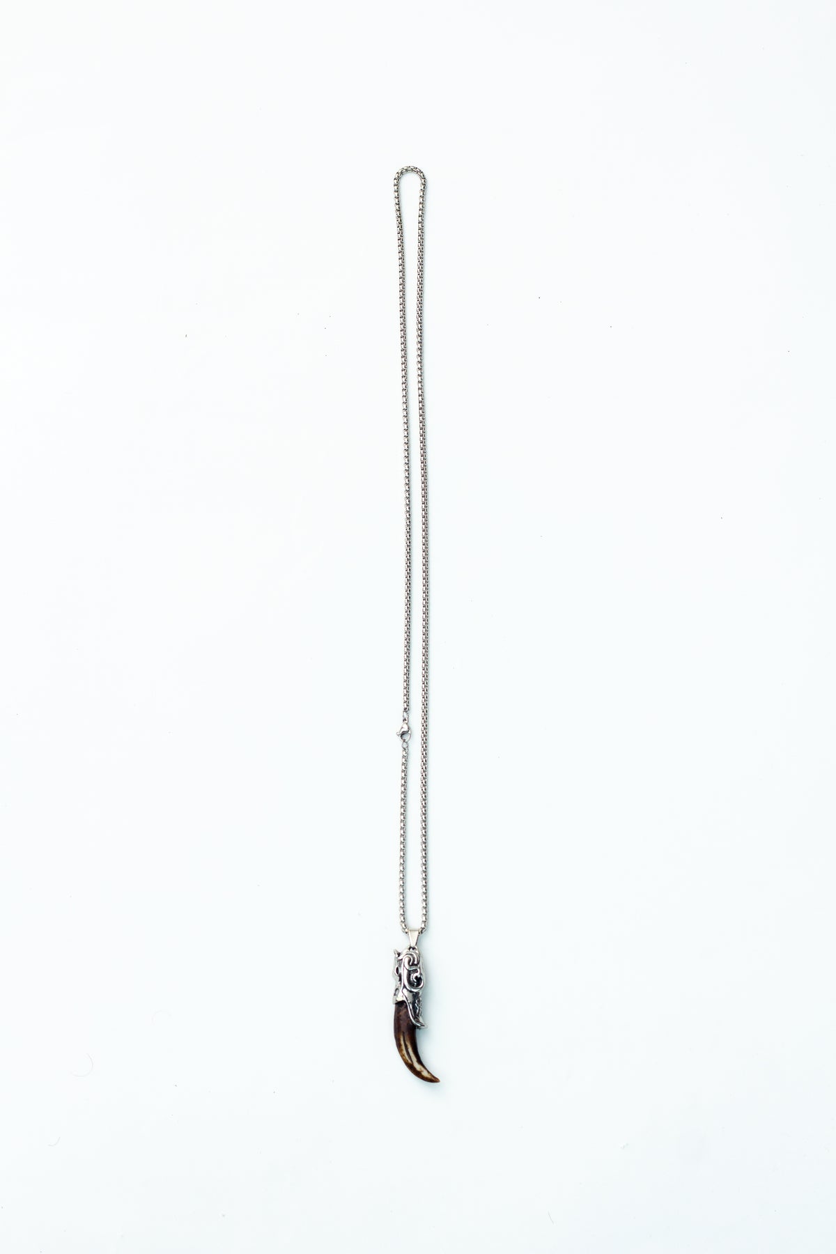 BROWN TEETH CHAIN