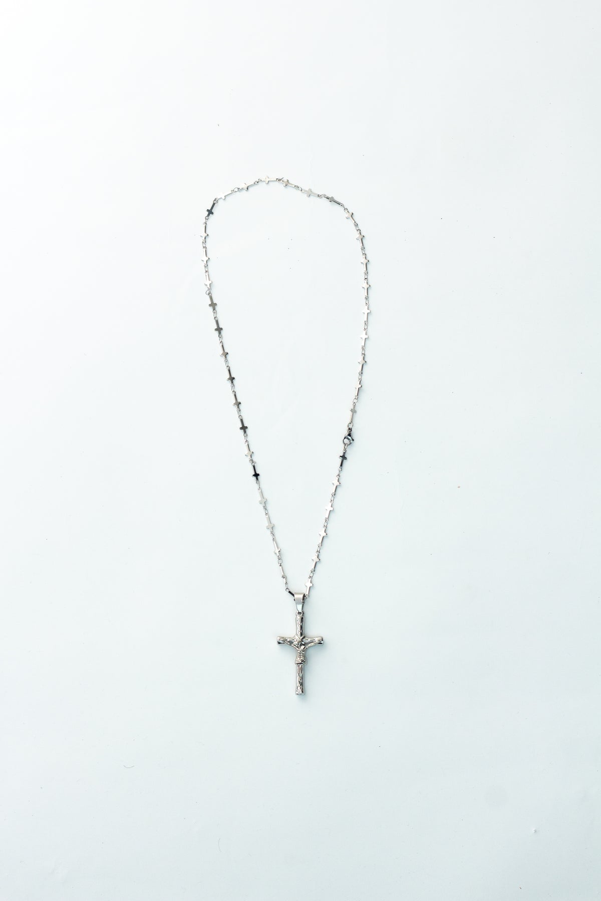 CRUCIFIX WITH CROSS LINK CHAIN