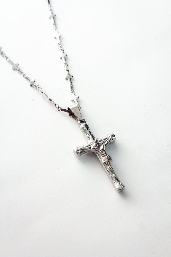 CRUCIFIX WITH CROSS LINK CHAIN