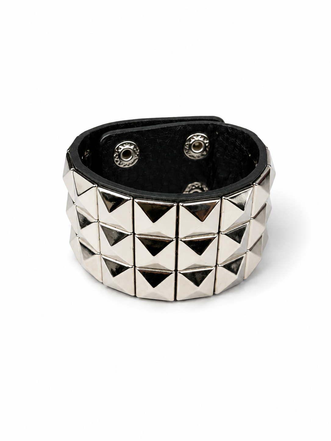 STUD VEGAN LEATHER BRACELET