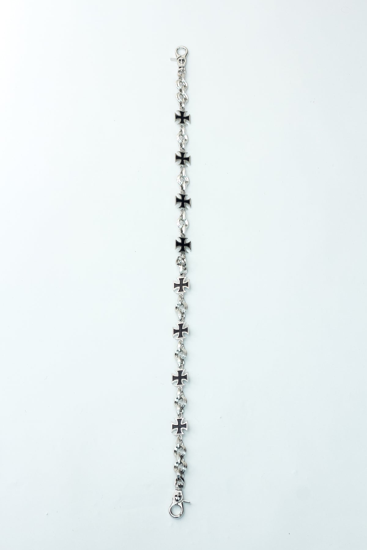 SQUARE CROSS WALLET CHAIN