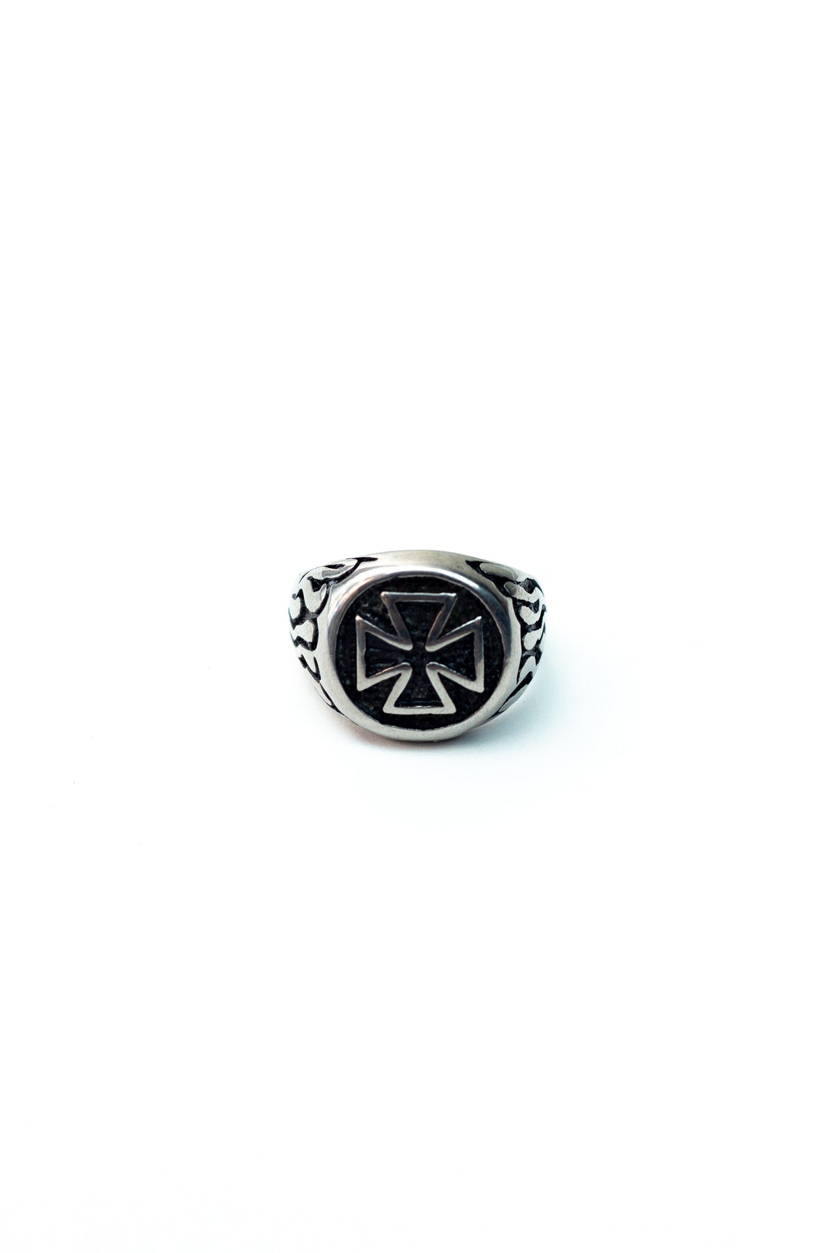 SQUARE CROSS RING