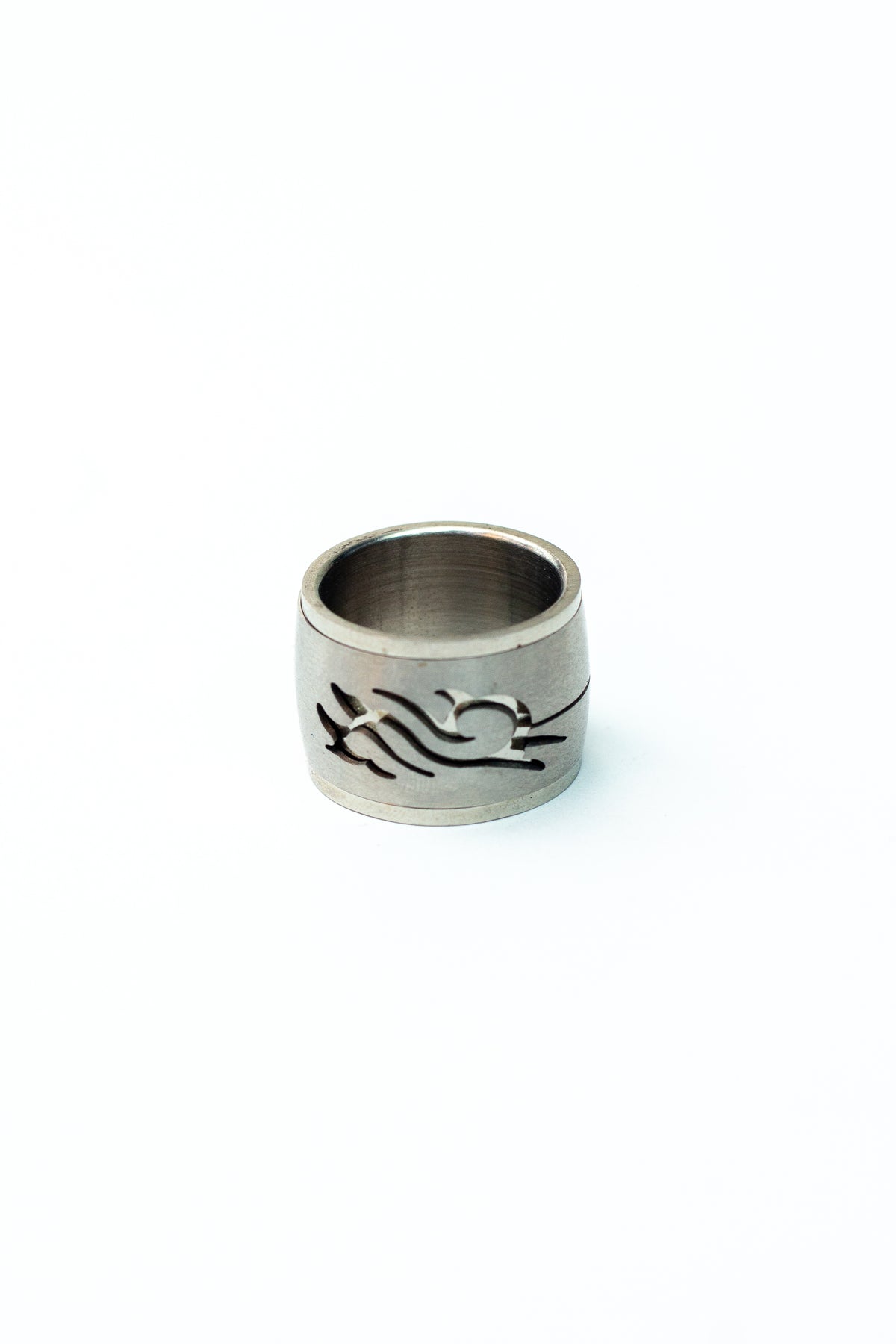 TRIBAL RING
